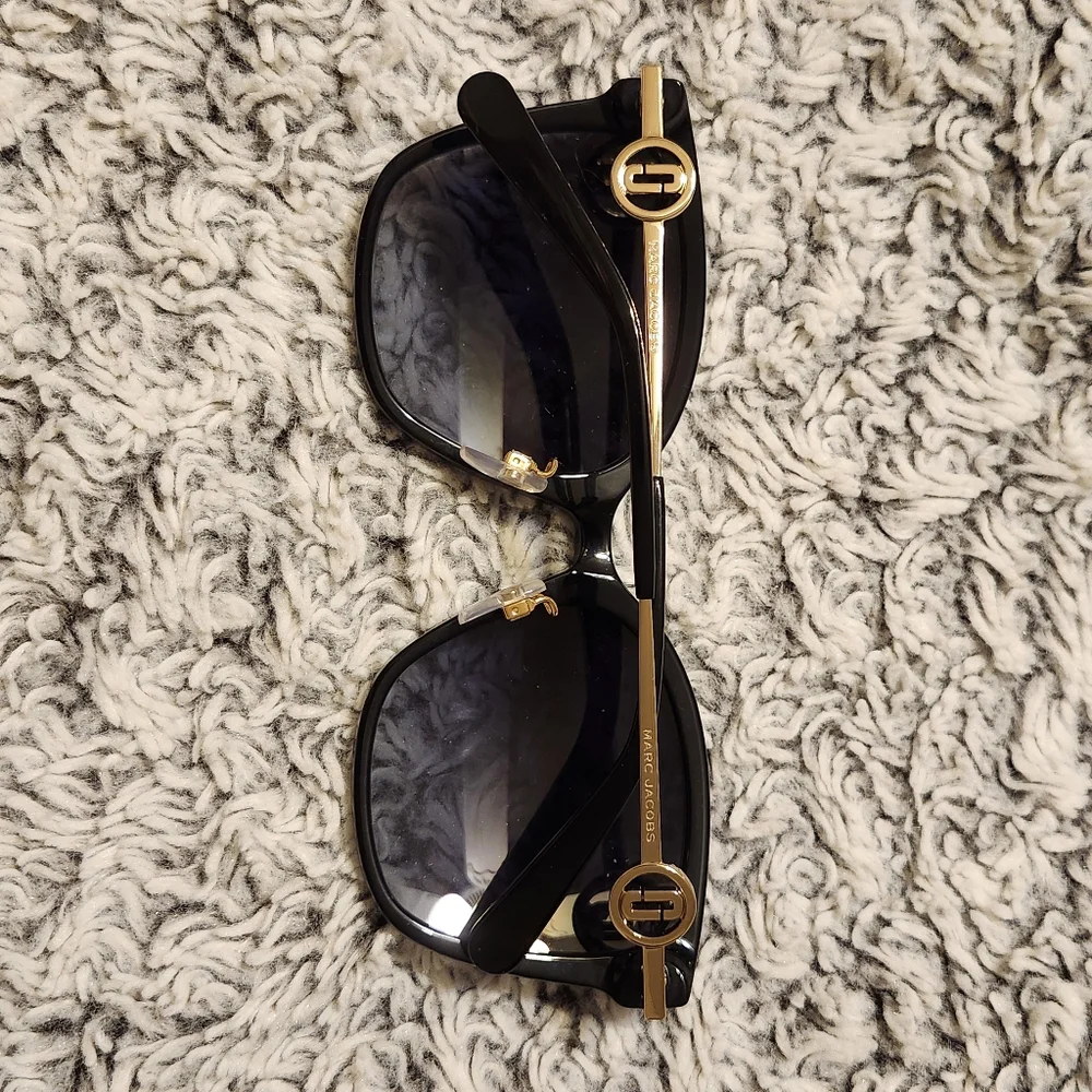 Sale🥰 Marc Jacobs Nyc Cat Eye Sunglasses Brand New